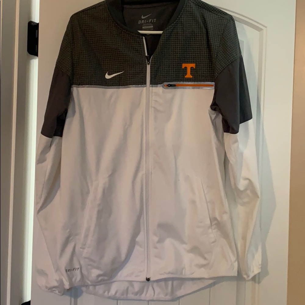 Nike jacket